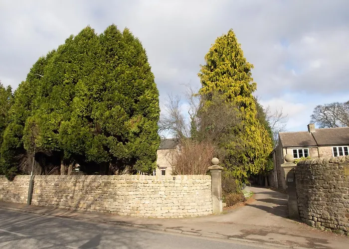 The Beeches - Chatsworth Apartment No 2 - Sleeps 2